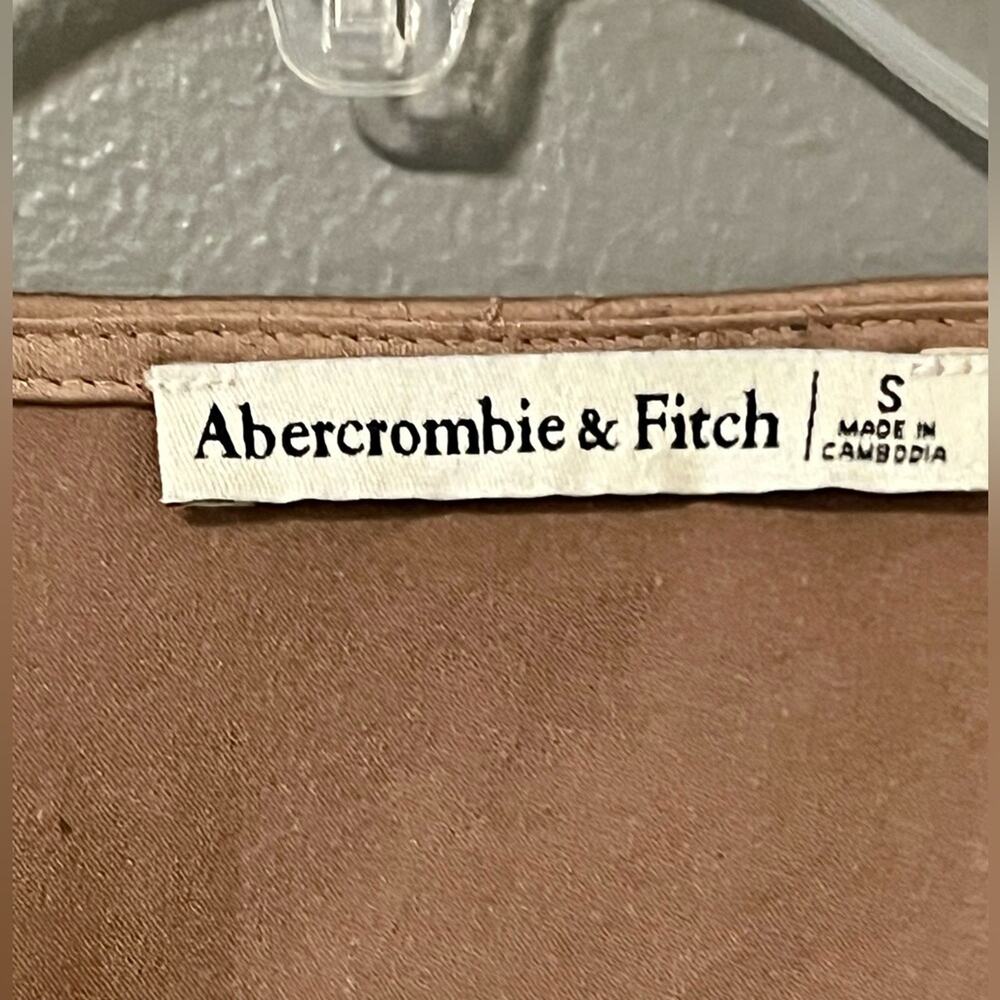 Abercrombie & Fitch satin crop tie blouse - Picture 4 of 7